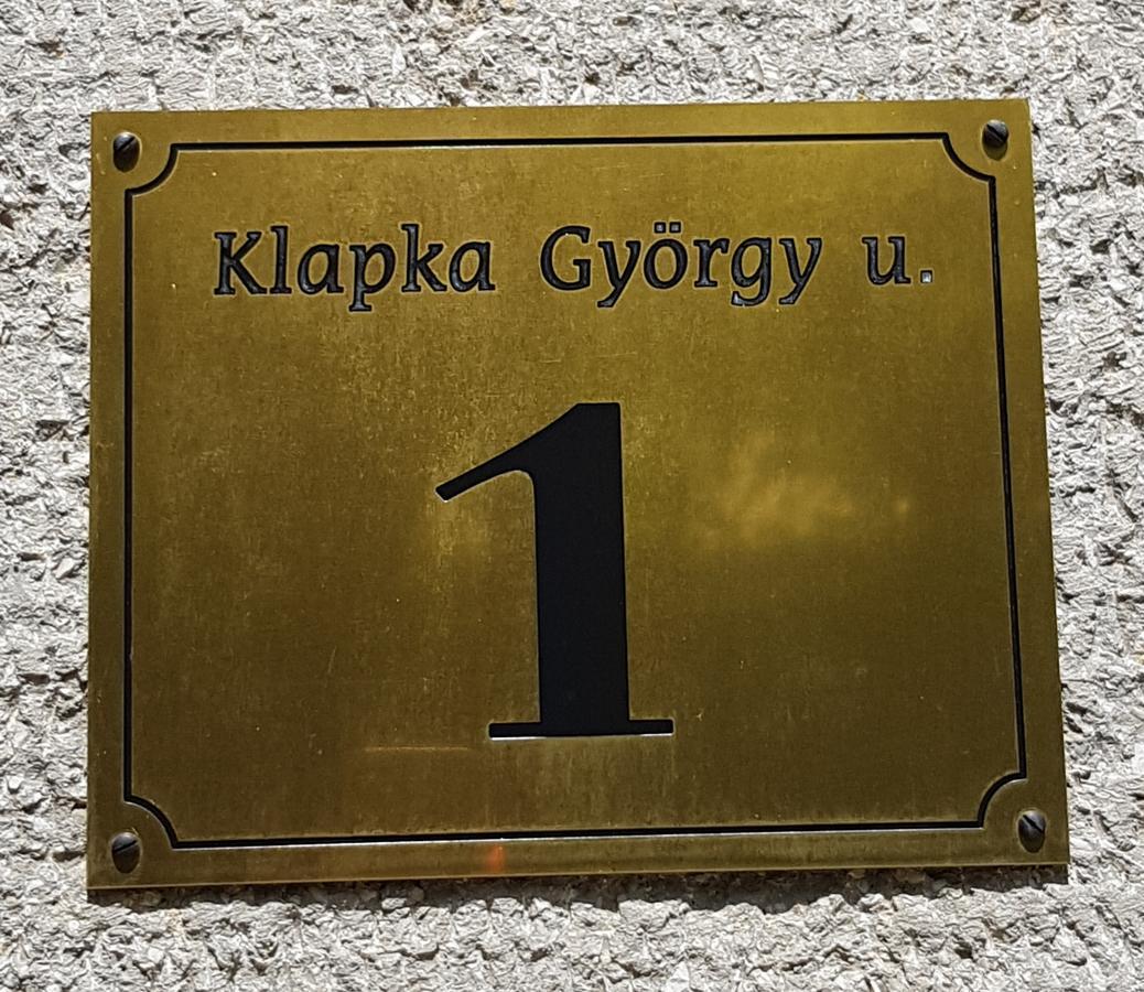 אגר Unicorniselit Apartmanok מראה חיצוני תמונה